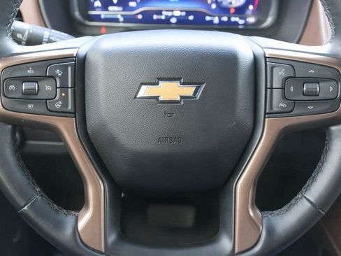 Used 2024 Chevrolet Tahoe High Country AWD/4WD image 38