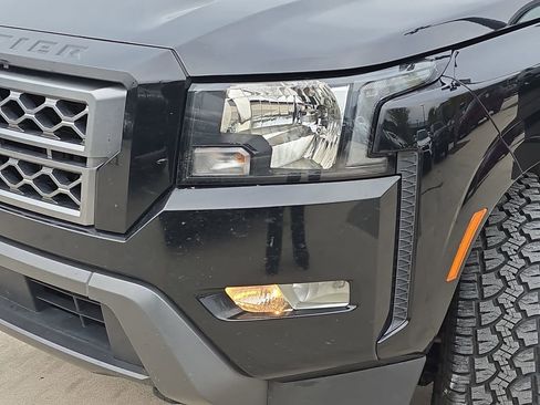 Used 2022 Nissan Frontier SV image 33