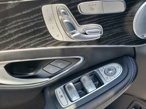 Used 2016 Mercedes-Benz C 300 4MATIC Sedan w/ Multimedia Package image 16
