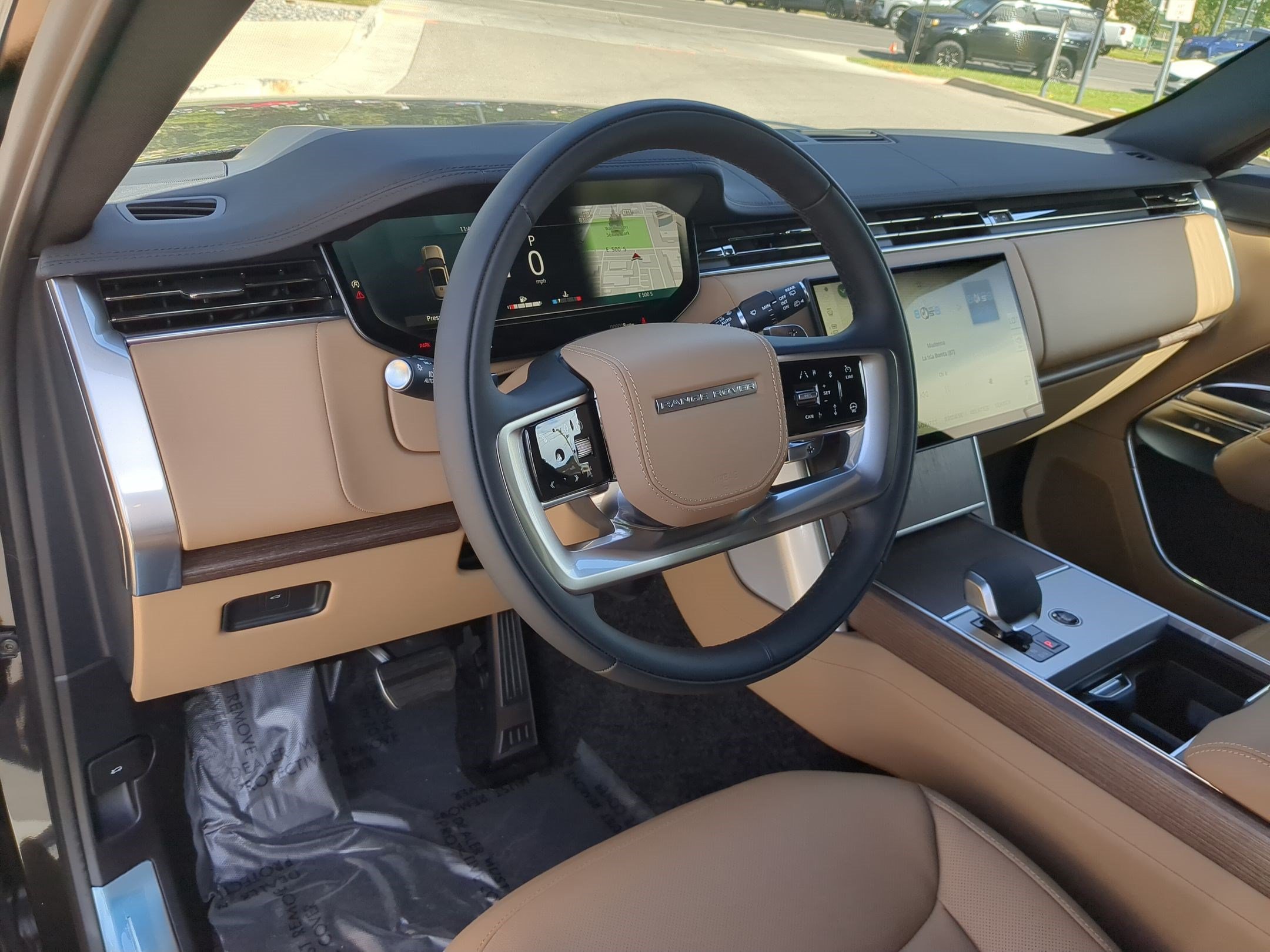 New 2026 Land Rover Range Rover SE AWD/4WD image 14