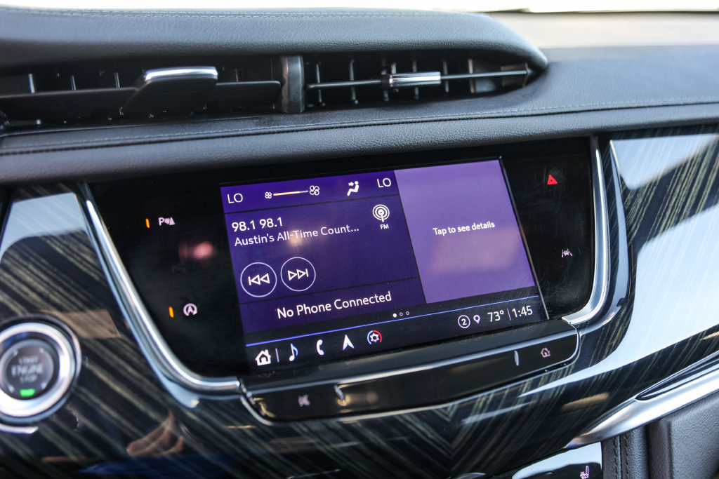 Used 2025 Cadillac XT6 Premium Luxury FWD image 16