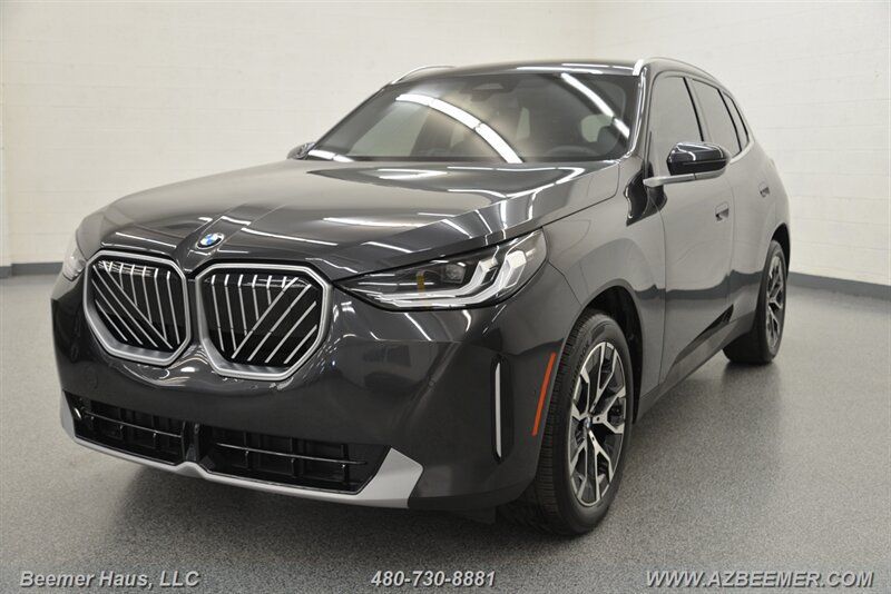 Used 2026 BMW X3 xDrive30i w/ Convenience Package AWD/4WD image 2