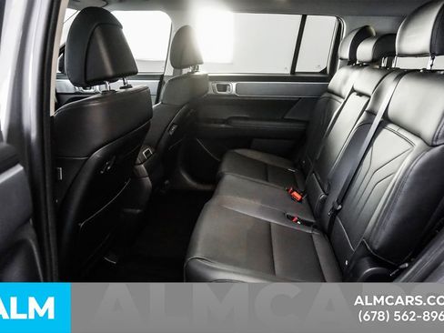 Used 2024 Hyundai Santa Fe SEL image 19