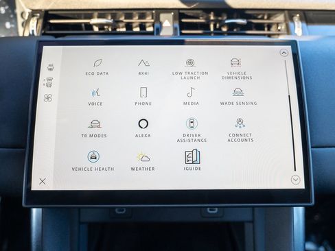 Used 2025 Land Rover Discovery Sport S image 26