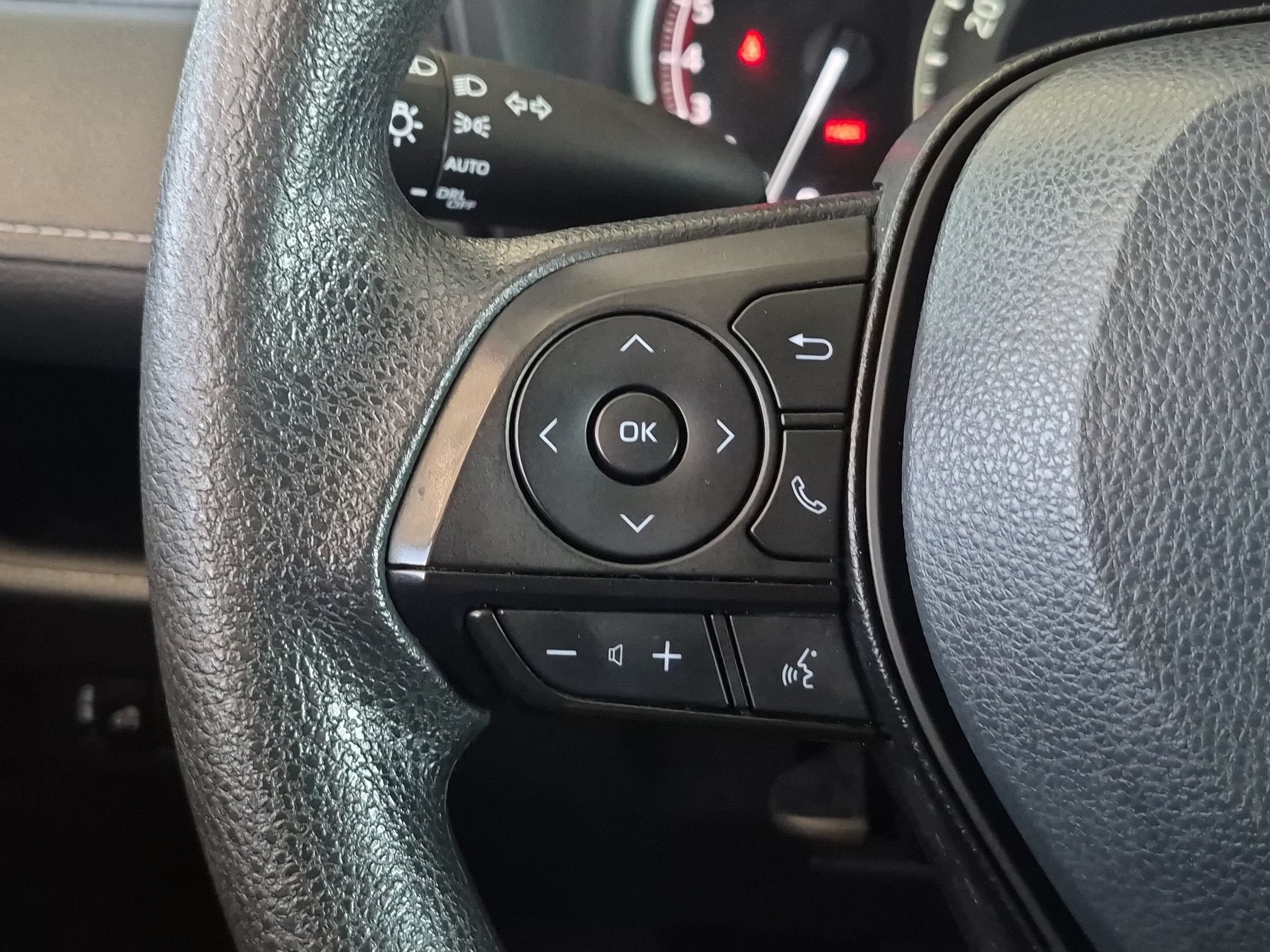 Certified 2024 Toyota RAV4 XLE FWD image 16