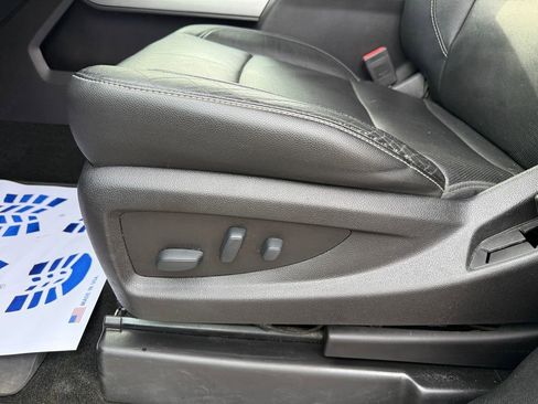 Used 2017 Chevrolet Silverado 1500 LTZ Z71 w/ LTZ Plus Package image 17