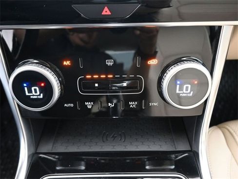 Used 2020 Jaguar XE S image 6