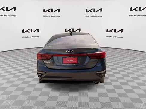 Used 2021 Kia Forte LXS FWD image 8
