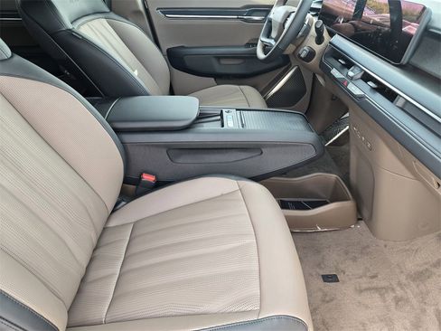 New 2026 Kia EV9 GT-Line image 10