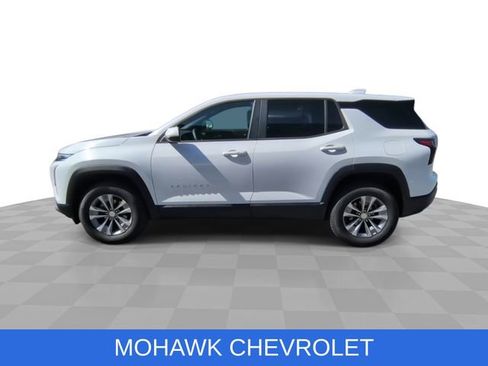 Used 2025 Chevrolet Equinox LT AWD/4WD image 6