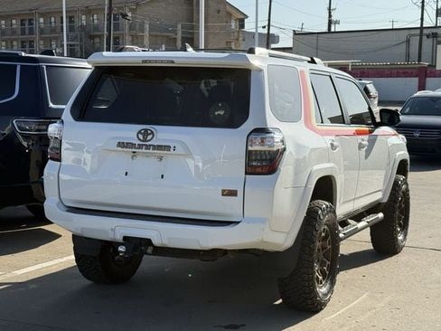 Used 2023 Toyota 4Runner 40th Anniversary SE AWD/4WD image 4