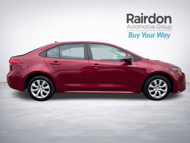Used 2025 Toyota Corolla LE FWD image 8