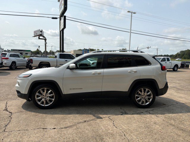 Used 2017 Jeep Cherokee Limited FWD image 9
