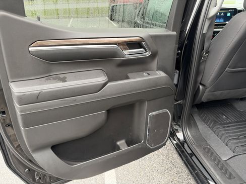 Used 2023 Chevrolet Silverado 1500 LT image 14