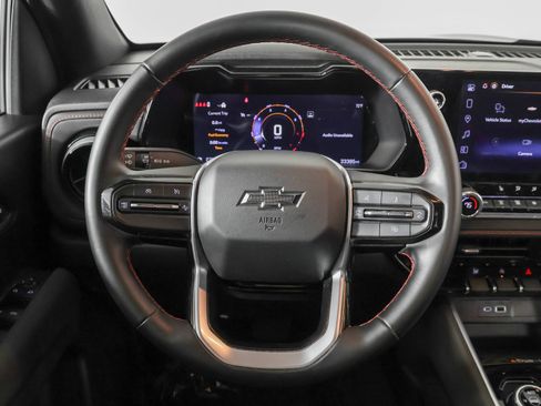 Certified 2025 Chevrolet Colorado Z71 AWD/4WD image 26