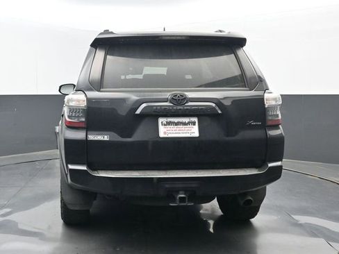 Used 2022 Toyota 4Runner SR5 Premium w/ Moonroof Package image 4