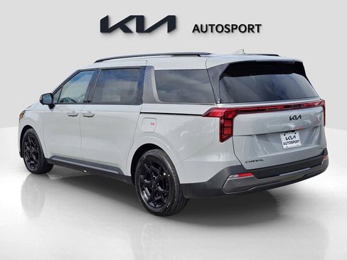 New 2026 Kia Carnival SX w/ SX Dark Edition Package image 12