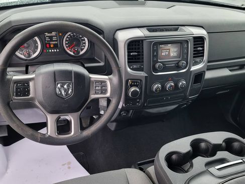 Used 2021 RAM 1500 Classic SLT AWD/4WD image 24