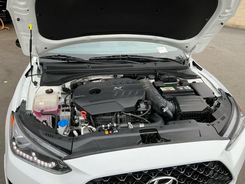 Used 2022 Hyundai Veloster N image 23