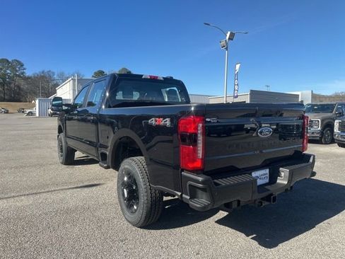 New 2026 Ford F250 XL w/ STX Appearance Package AWD/4WD image 5