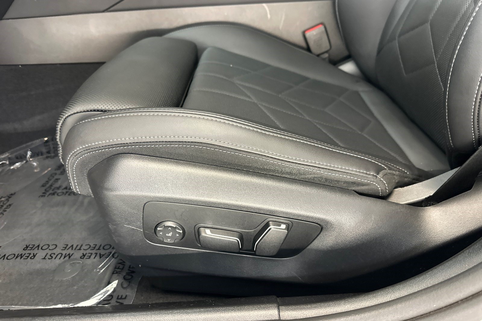 Used 2024 BMW i5 eDrive40i w/ M Sport Package RWD image 14