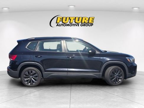 Used 2024 Volkswagen Taos S FWD image 3
