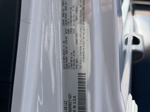 Used 2024 Jeep Wrangler Unlimited Rubicon 4xe w/ Technology Group image 28