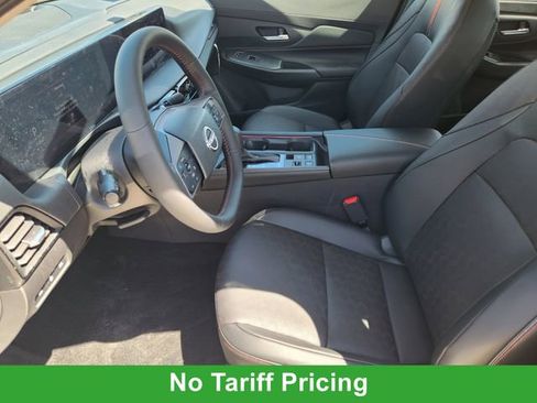 New 2026 Nissan Sentra SR FWD image 10