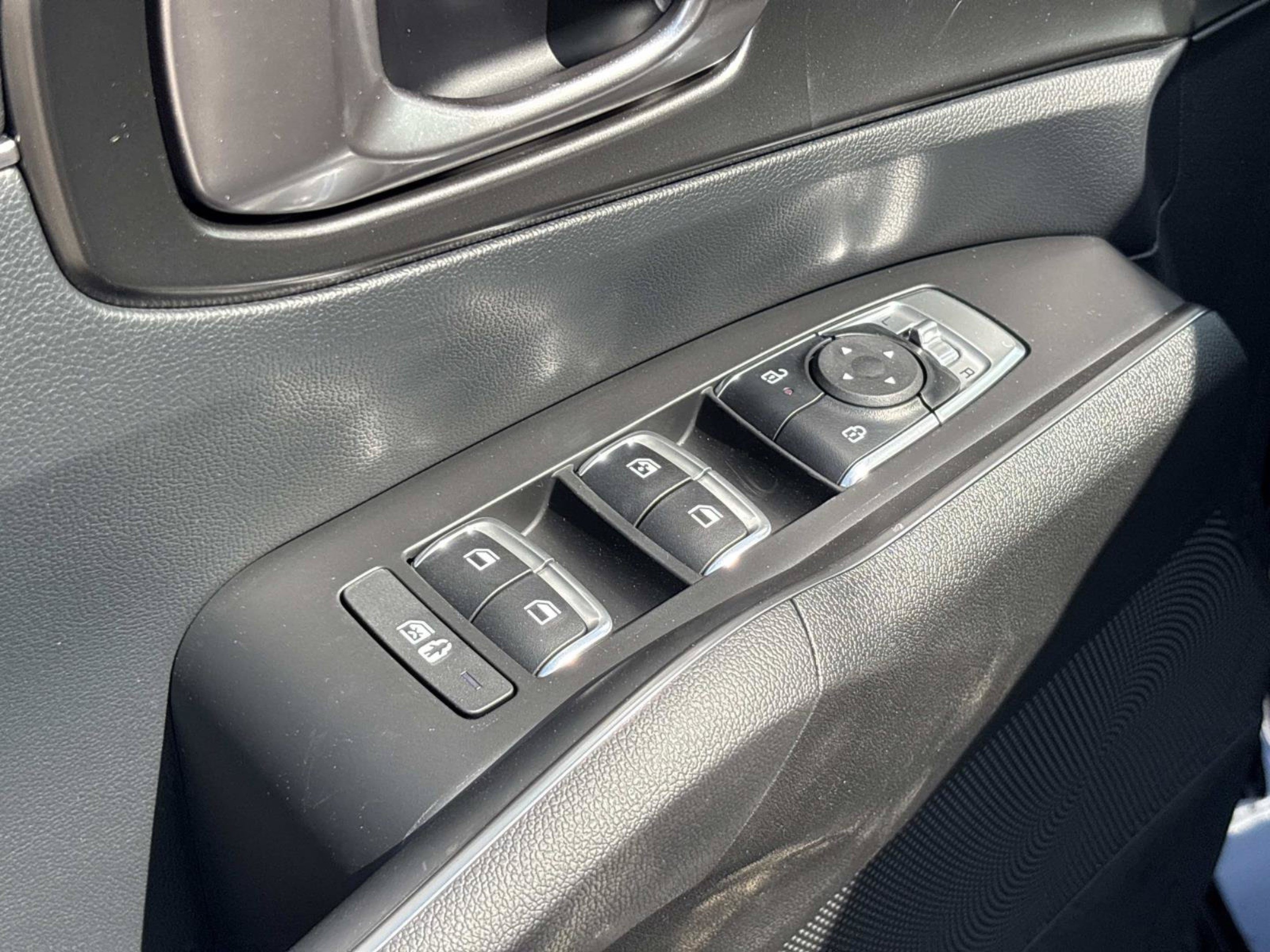 New 2026 Kia Sorento EX FWD image 18