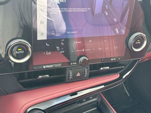 Certified 2025 Lexus NX 250 FWD w/ Accessory Package (K3) image 19