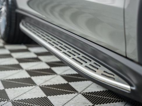 Used 2020 Mercedes-Benz GLS 450 4MATIC image 19