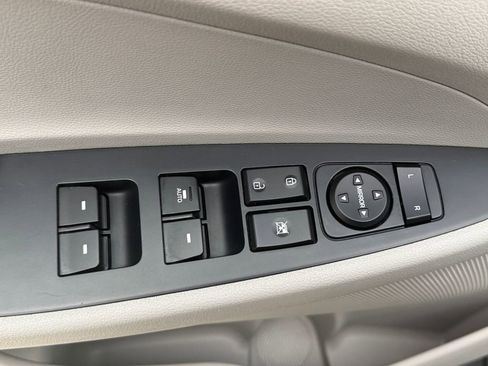 Used 2020 Hyundai Tucson Sport image 14