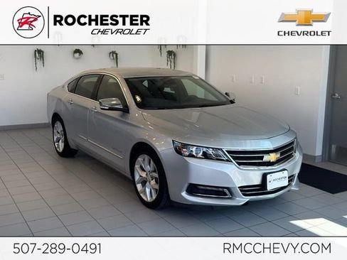 Used 2016 Chevrolet Impala LTZ FWD image 1