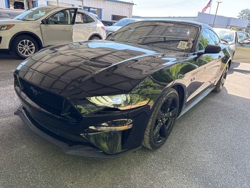 Used 2022 Ford Mustang GT w/ Black Accent Package RWD image 1