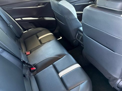 Used 2025 Toyota Camry SE FWD image 23