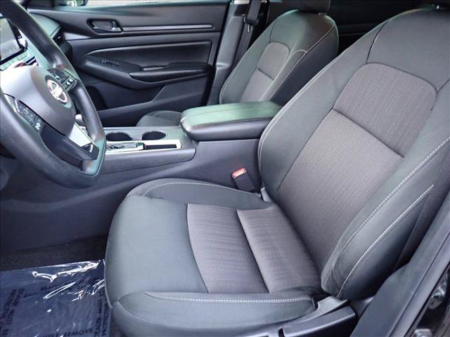 Used 2024 Nissan Altima 2.5 S FWD image 10
