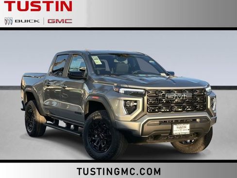 New 2026 GMC Canyon Elevation w/ LPO, Black Badging Package image 1