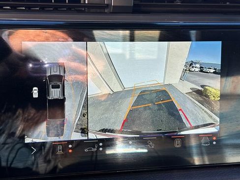 Used 2024 GMC Sierra 2500 Denali w/ Denali Reserve Package image 35