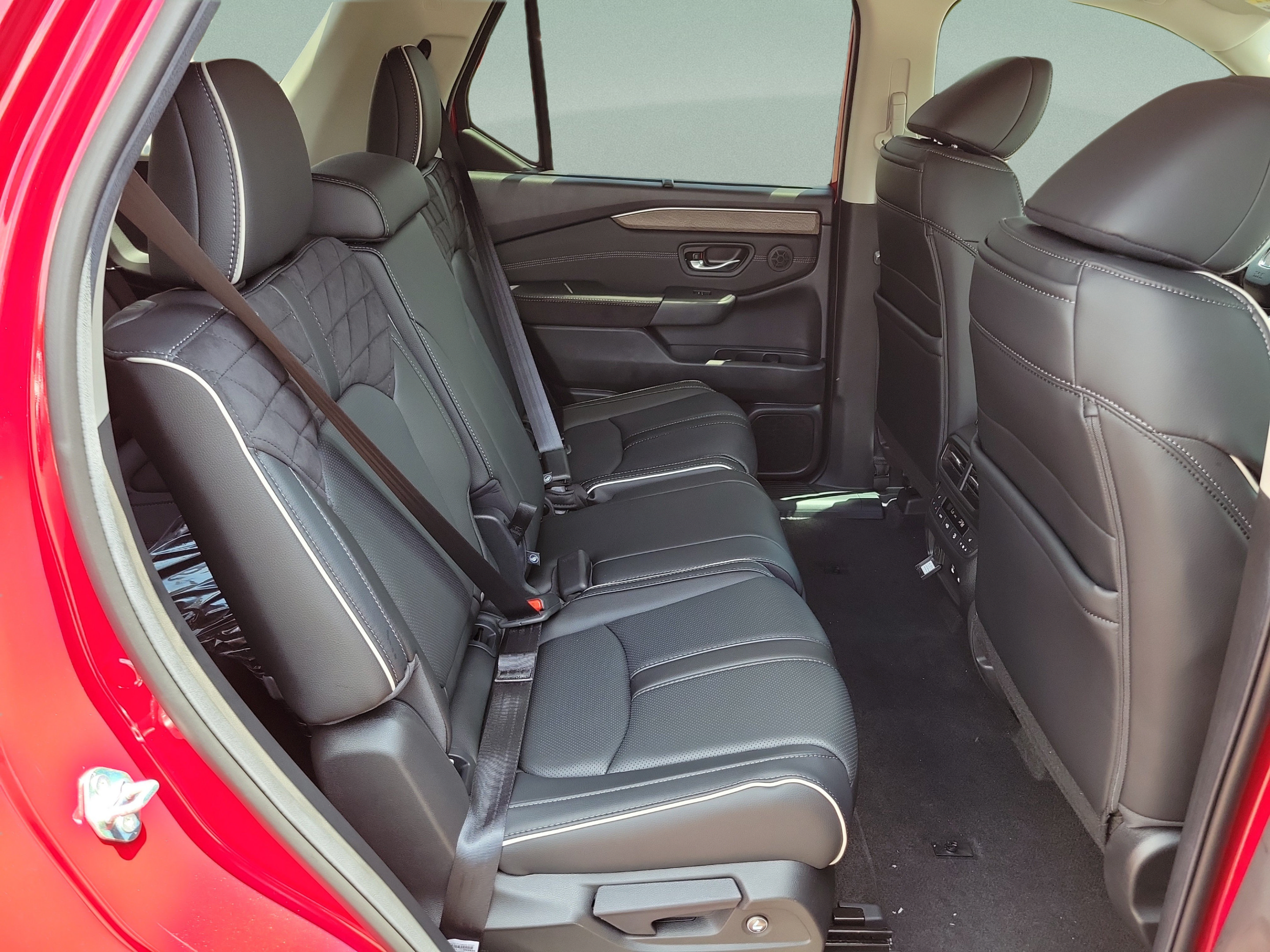 New 2026 Honda Pilot Elite image 10