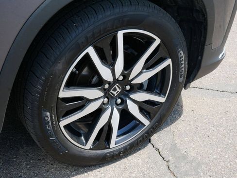 Used 2022 Honda Pilot Touring image 13