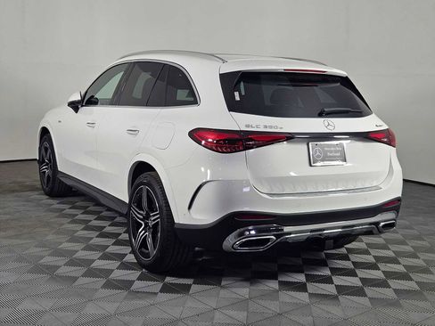 New 2025 Mercedes-Benz GLC 350e 4MATIC image 3