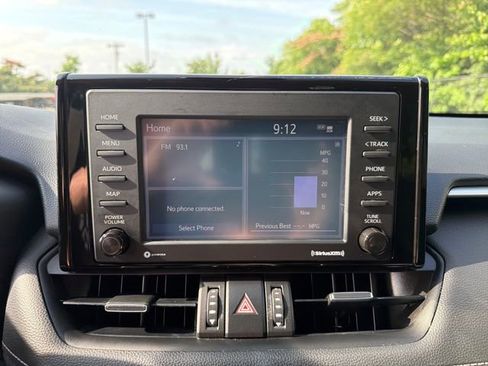 Used 2022 Toyota RAV4 XLE Premium FWD image 22