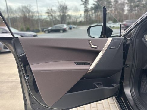 Certified 2025 BMW iX xDrive50 image 12