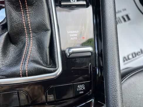 Used 2022 Jeep Compass Limited image 20