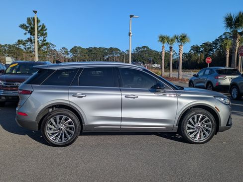 Used 2023 Lincoln Corsair Reserve w/ Equipment Group 201A image 3