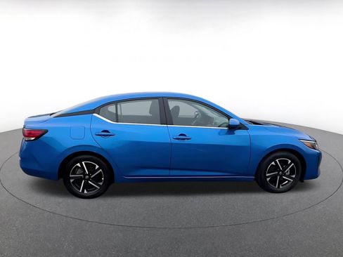 Used 2025 Nissan Sentra SV image 16
