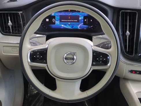 Used 2024 Volvo XC60 B5 Plus AWD/4WD image 23