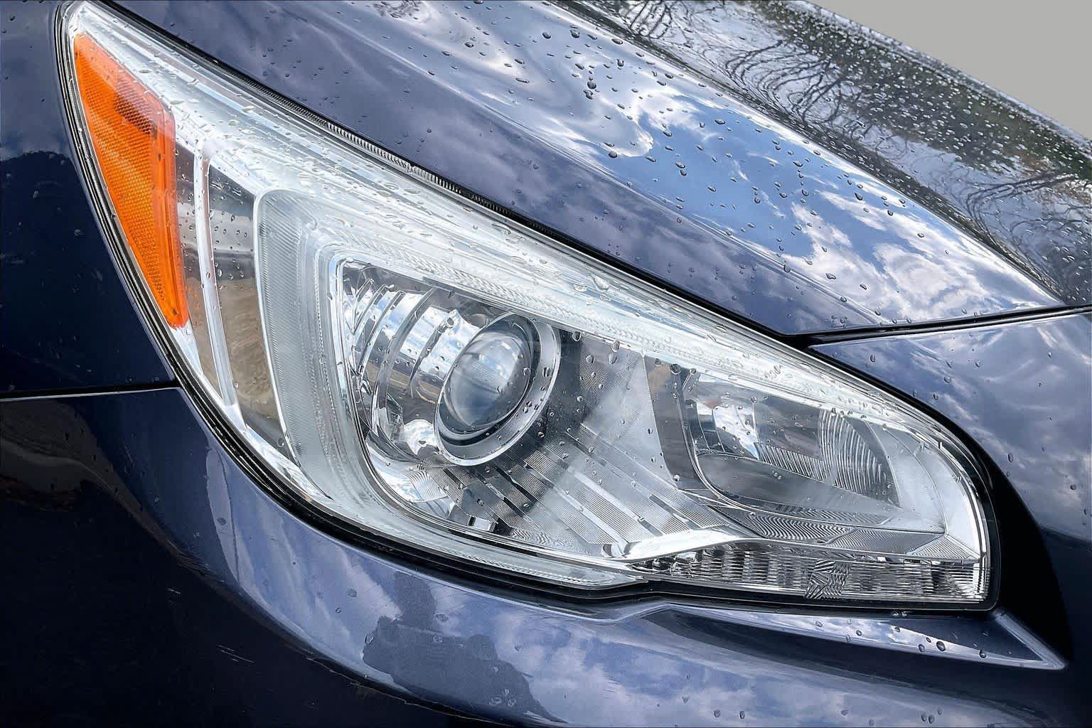 Used 2015 Subaru Legacy 2.5i AWD/4WD image 27