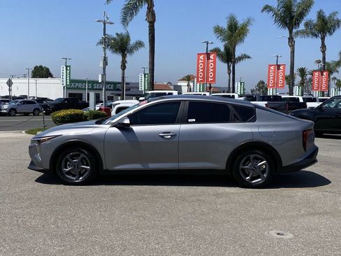 Used 2025 Kia K4 FWD image 38