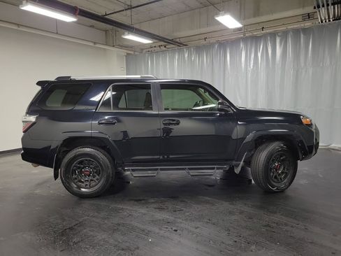 Used 2019 Toyota 4Runner SR5 image 9